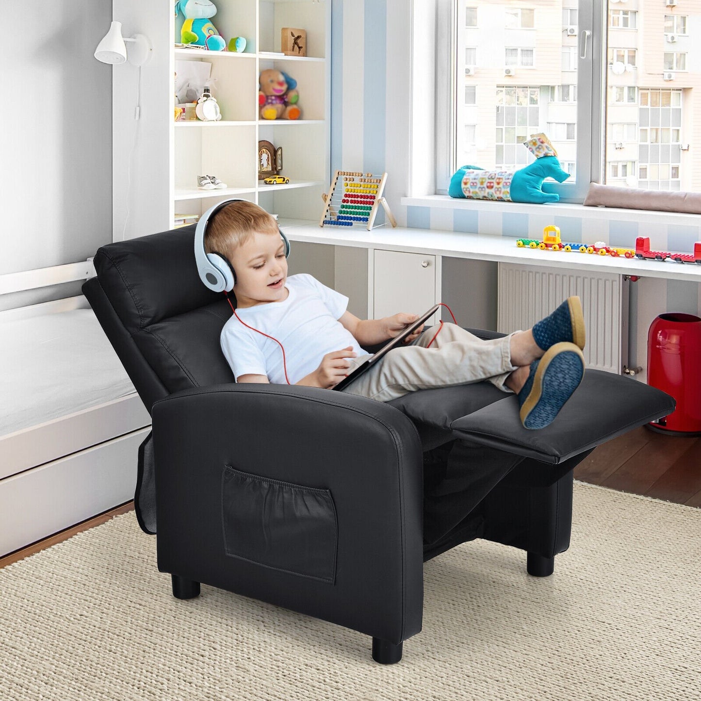 Ergonomic PU Leather Kids Recliner Lounge Sofa for 3-12 Age Group, Black at Gallery Canada