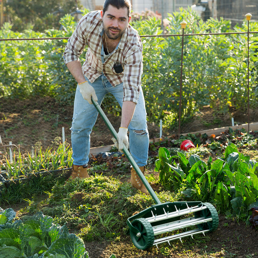 18 Inch Rolling Lawn Aerator, Splash-Proof Fender, Green Lawn Care Tools Green at Gallery Canada