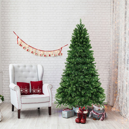 6 Ft Hinged Christmas Tree, PVC Branch Tips, Warm White LED Lights, Green Christmas Tree Green at Gallery Canada