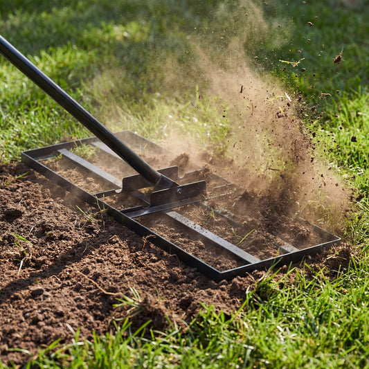 30 x 10 Inch Lawn Level Tool, 69 Inch Handle, Black Lawn Care Tools Black at Gallery Canada