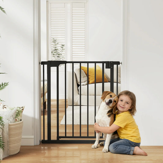 Baby Gate, Pet Safety Gate, 30"-32" Wide, Auto-Close, Black Pet Gates Black at Gallery Canada