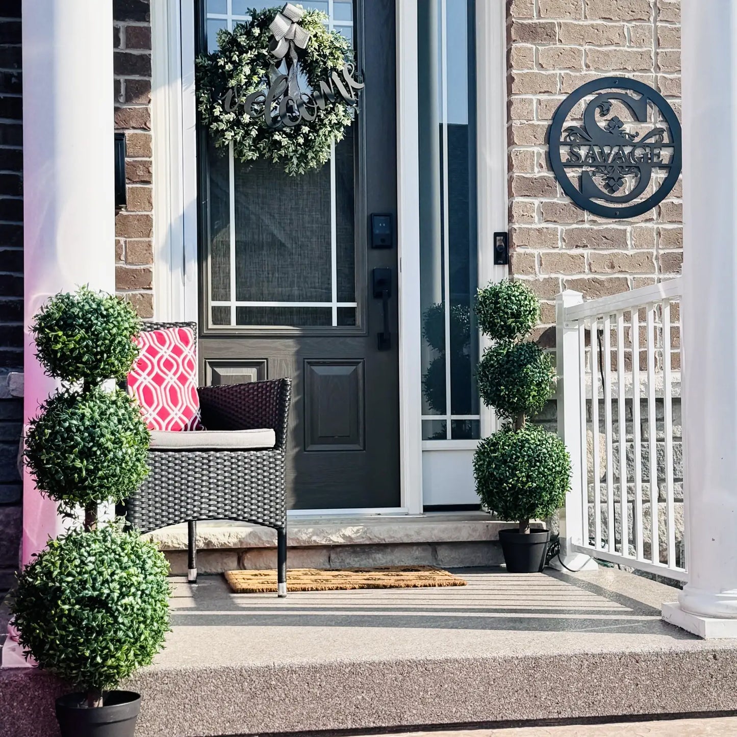 2 Pack 40" Artificial Boxwood Topiary Ball Trees, Indoor Outdoor, Green Artificial Trees at Gallery Canada