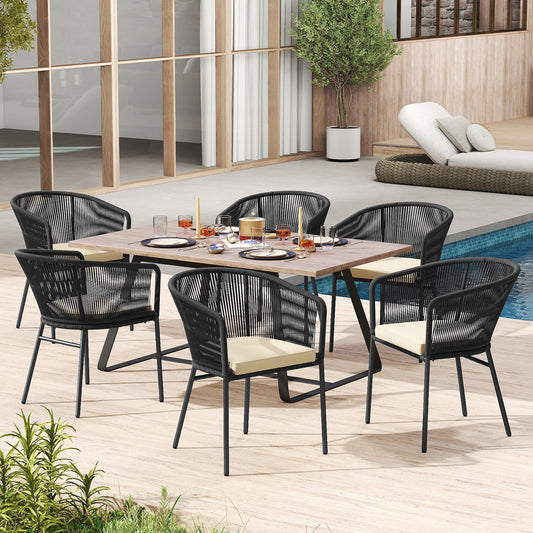 Patio Chairs Set of 4 with Seat Cushion and Curved Backrest for Patio, Black Patio Dining Chairs Black at Gallery Canada