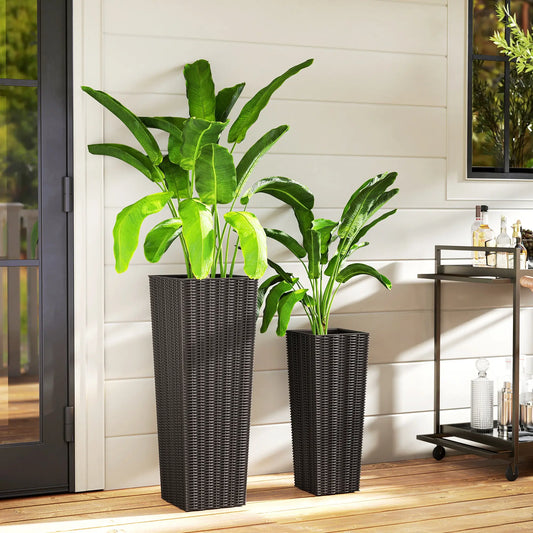 Set of 2 Tall Outdoor Planters with Drainage Holes, Flower Pots for Patio Garden Accessories Brown at Gallery Canada