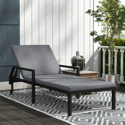Wicker Chaise Lounger, 5-Level Adjustable Backrest, Light Grey Chaise Loungers Light Grey at Gallery Canada