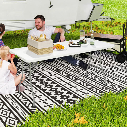 6ft Folding Table, Portable Plastic Camping Table, Outdoor Indoor Picnic Picnic Tables & Camping Chairs White, Light Grey at Gallery Canada