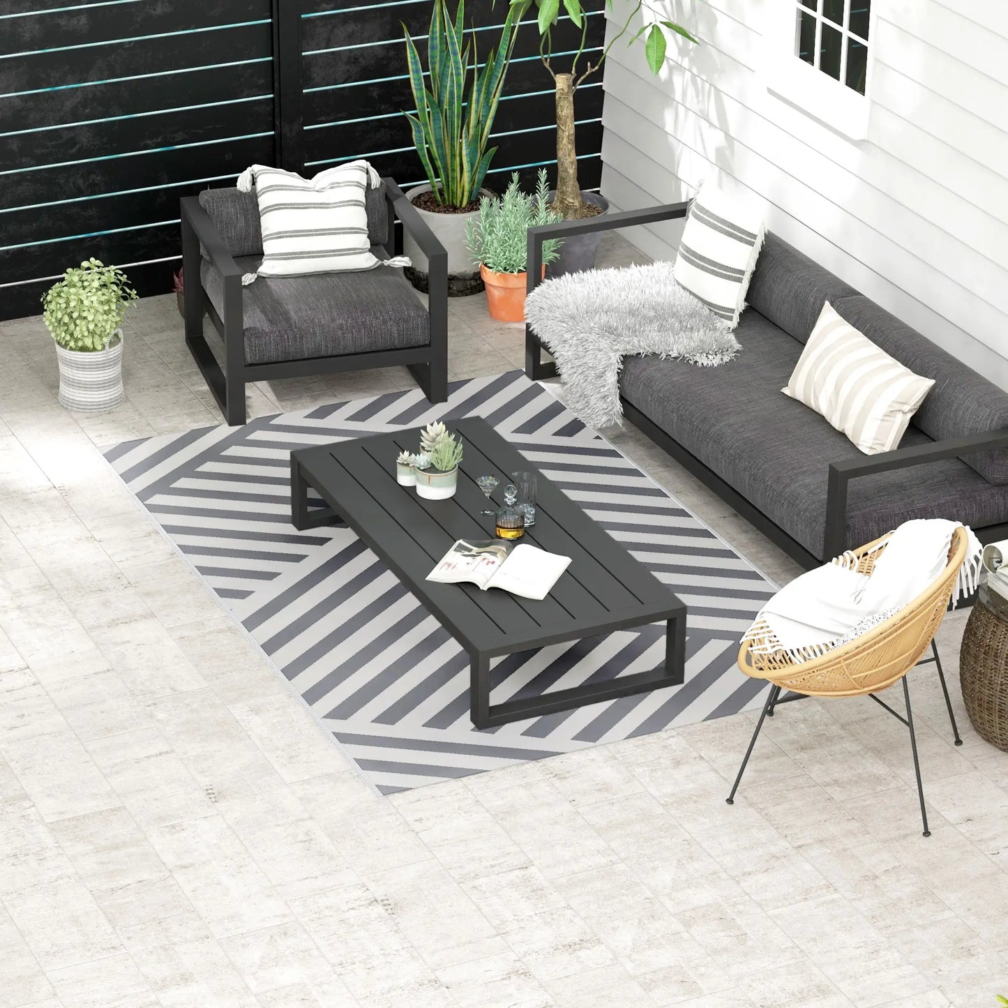 Reversible Outdoor RV Rug, Patio Floor Mat, 6' x 9', Grey and Cream Garden Decor at Gallery Canada