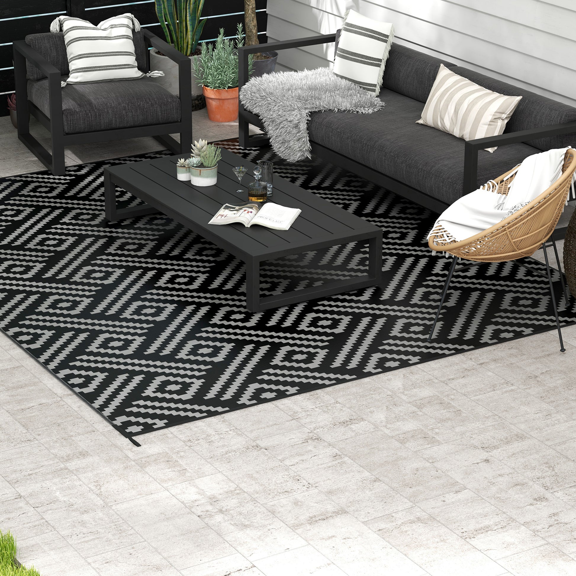 Reversible Outdoor Rug Waterproof Plastic Straw RV Rug with Carry Bag, 9' x 12', Black and Grey Geometric at Gallery Canada