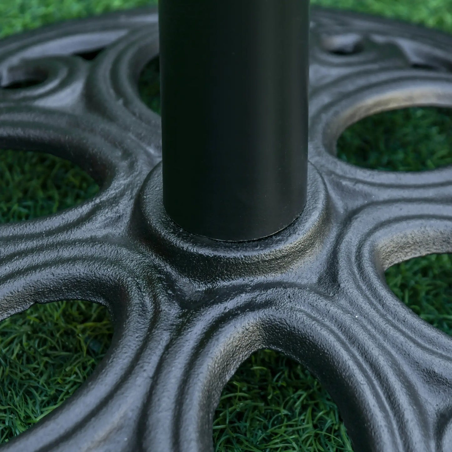 Round Cast Iron Umbrella Base Stand, Outdoor Patio Garden, Fits 1.5" Pole, Black Umbrella Bases at Gallery Canada
