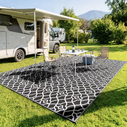 Reversible Outdoor Rug, Waterproof, 9' x 18', Clover, Black and White Outdoor Reversible Rugs at Gallery Canada