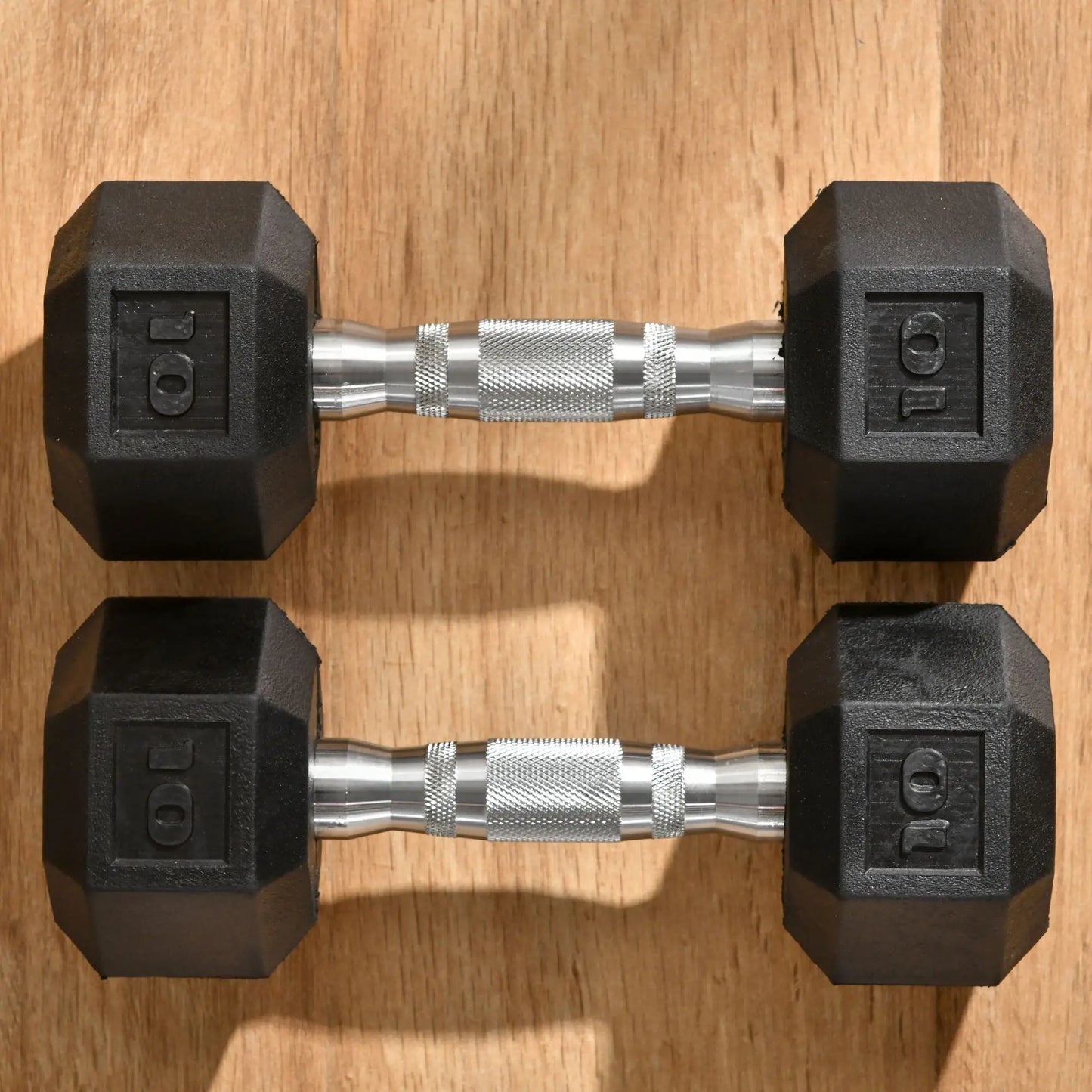 Rubber Dumbbells, 20lbs Total, 10lbs Each, Home Gym, Black Dumbbells & Barbells at Gallery Canada