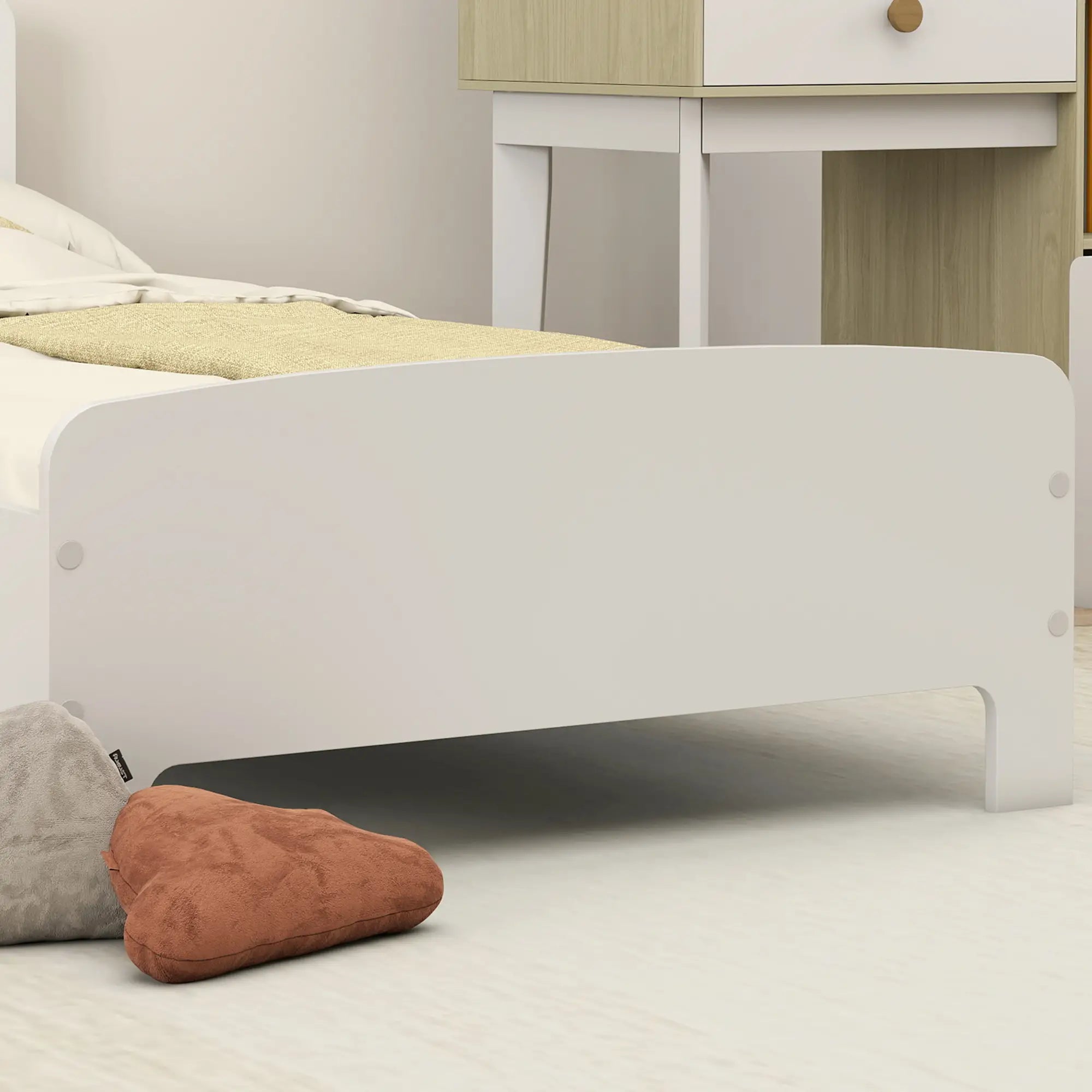 Toddler Bed Frame, 3-12 Years, White Kids Bedroom Furniture at Gallery Canada
