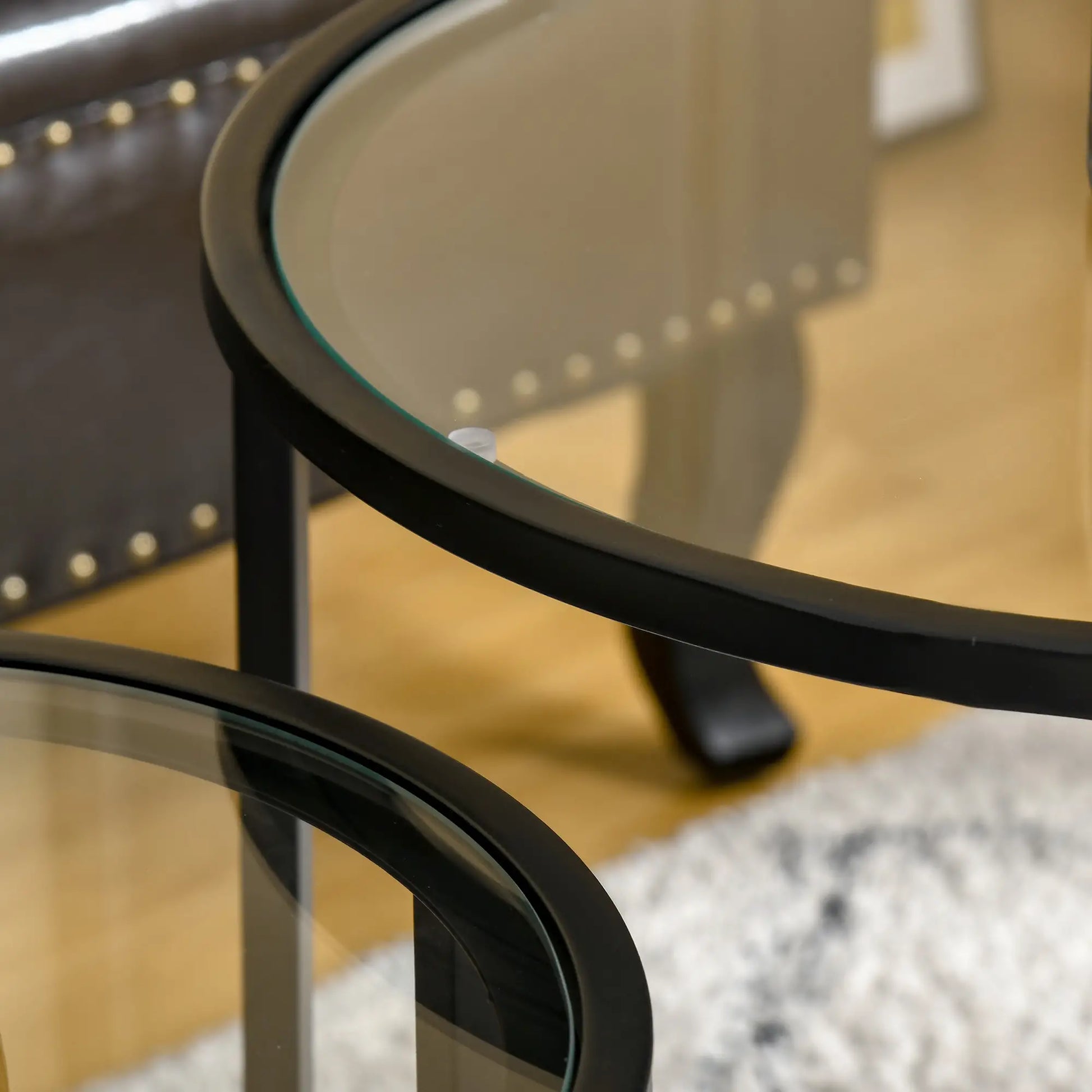 Set of 2 Nesting Coffee Tables, Round Side Table with Tempered Glass Top, Black Side Tables at Gallery Canada