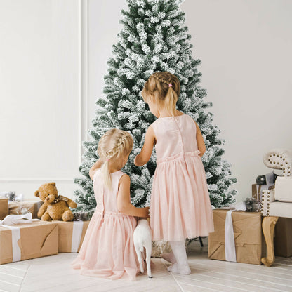 6 Feet Pre-lit Snow Flocked Hinged Christmas Tree with 928 Tips and Metal Stand-6 ft, Green Christmas Tree at Gallery Canada