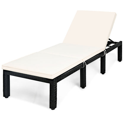 Chaise longue rembourrée en rotin pour patio, hauteur réglable, blanc