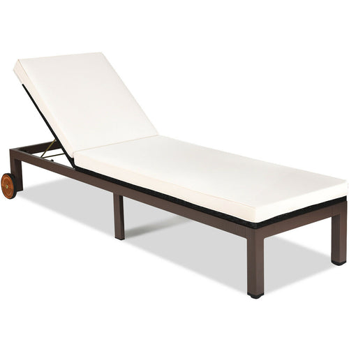 Patio Chaise Lounge Chair Outdoor Rattan Lounger Recliner Chair, Beige