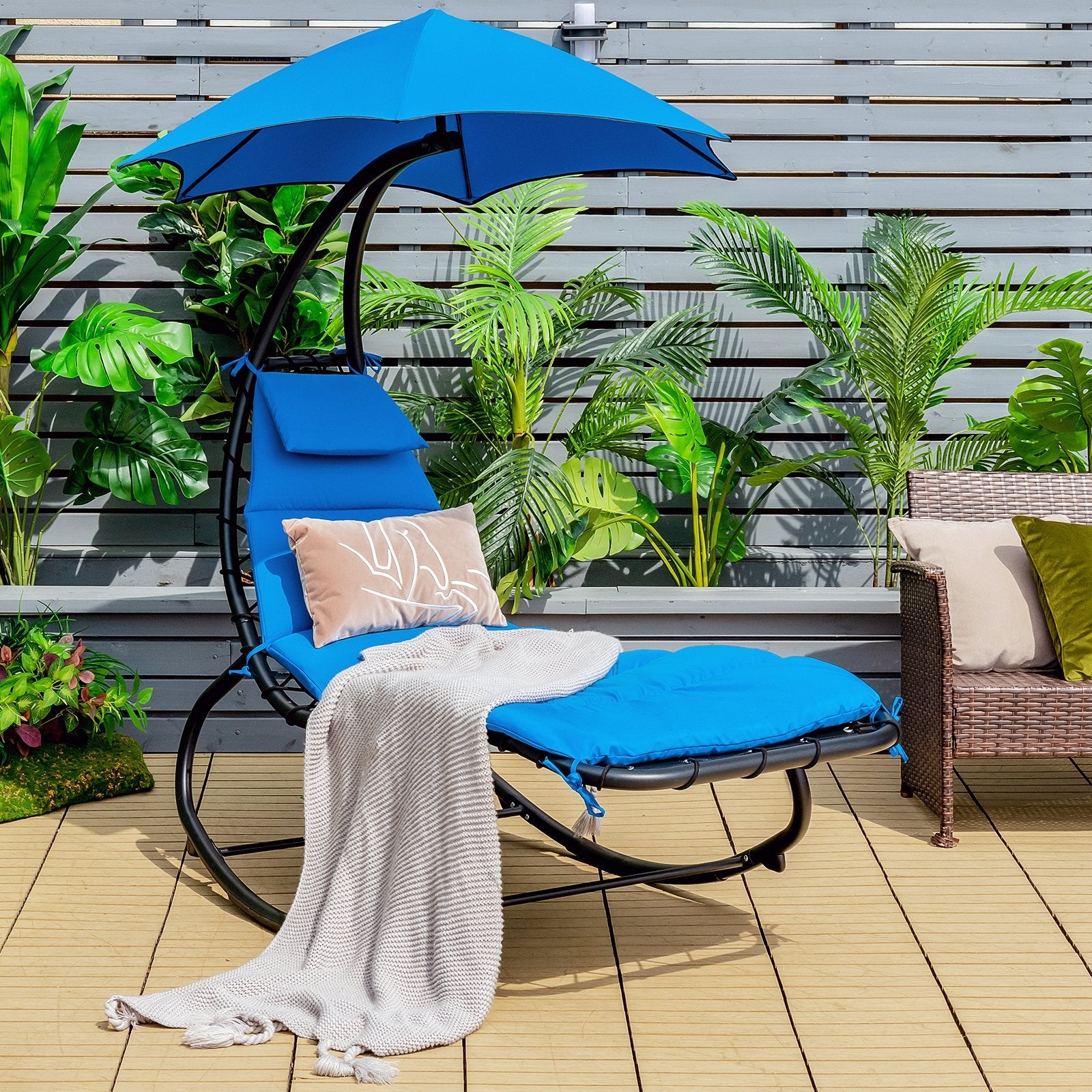 Hammock Chair with Shade Canopy and Built-in Pillow, Navy - Gallery Canada