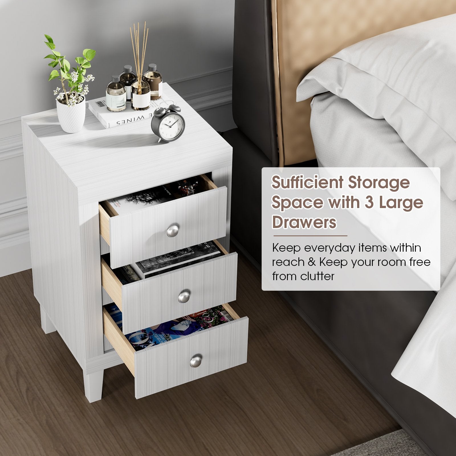 Modern Nightstand with 3 Drawers for Bedroom Living Room, White - Gallery Canada