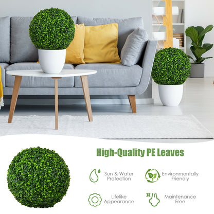 15.7 Inch Artificial Boxwood Topiary Ball Tree Set, Green Faux Plants at Gallery Canada