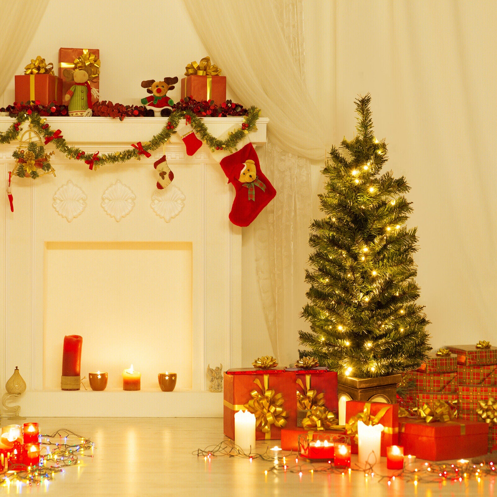 4 Feet Pre-Lit Potted Christmas Tree, Green Christmas Tree at Gallery Canada
