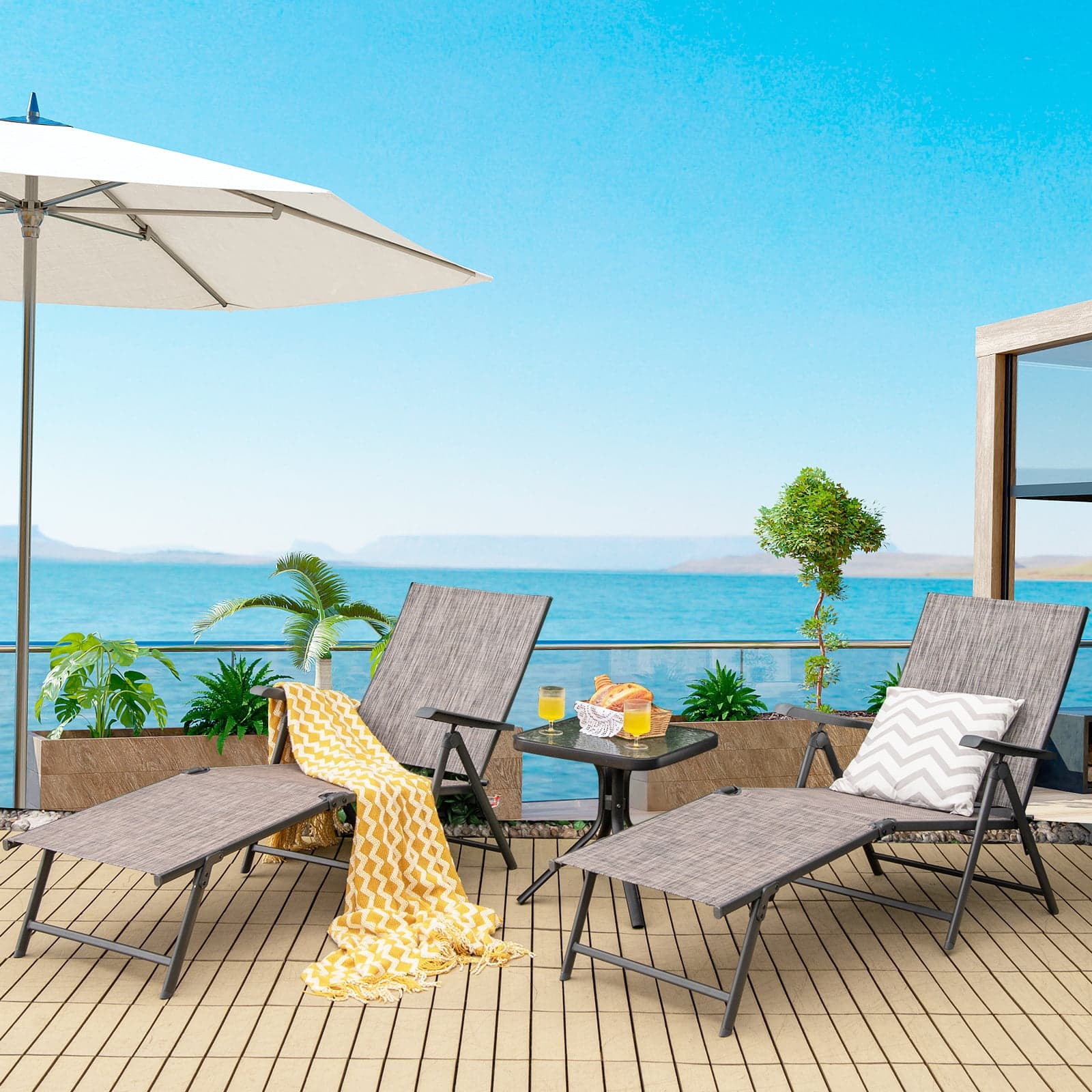 Foldable Chaise Lounge Chair, 2-Position Footrest, Gray Outdoor Chaise Lounges at Gallery Canada