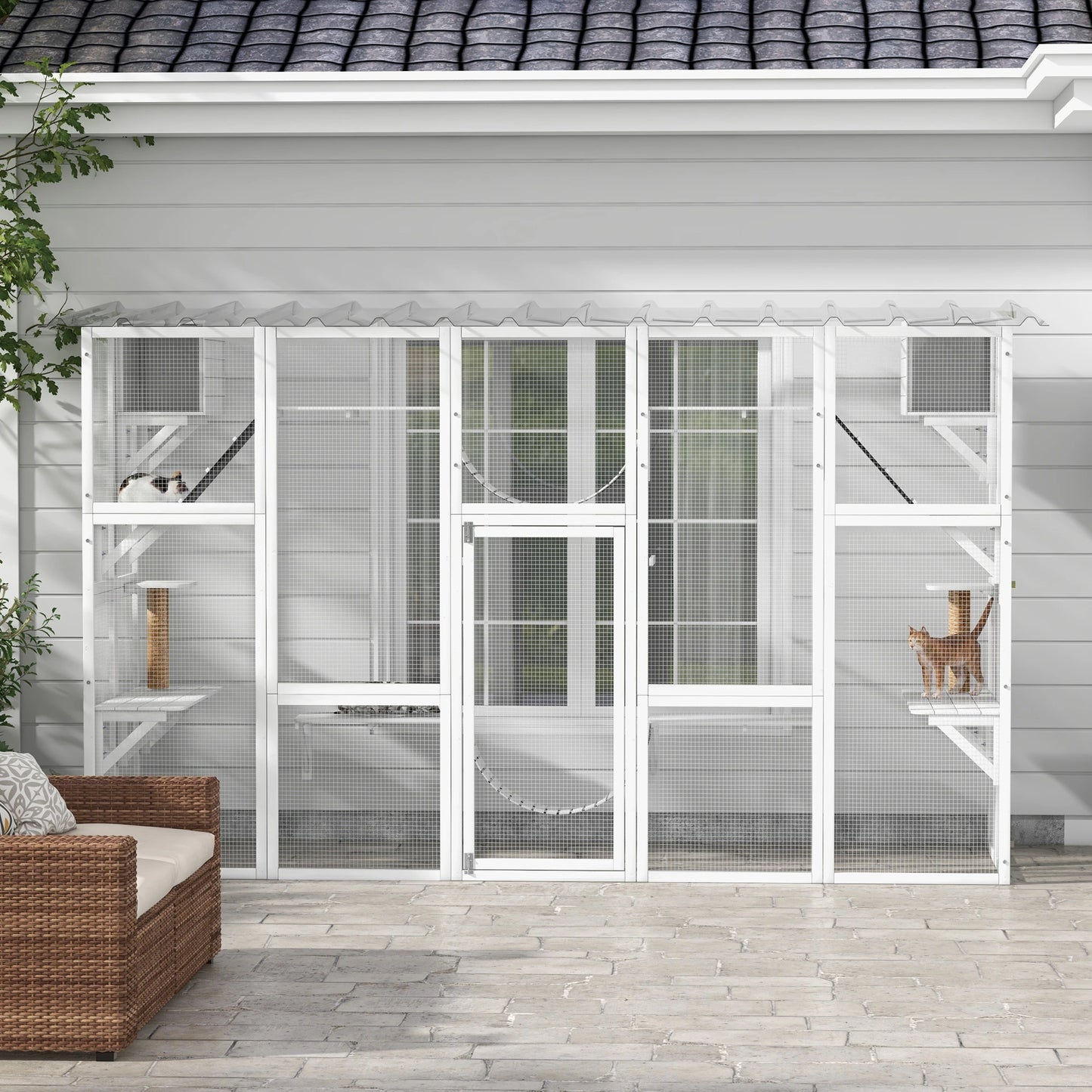 Large Outdoor Catio, Condos, Platforms, Doors, Ladders, Weather-Resistant Roof, White Outdoor Cat Enclosures at Gallery Canada