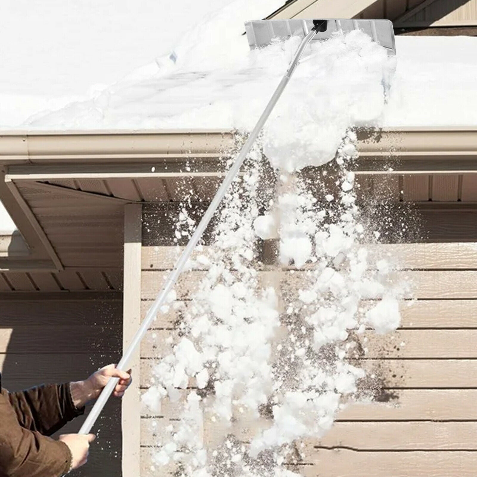 4.8-20 Feet Sectional Snow Roof Rake with Reinforced Aluminum Poles, Black Snow Removal at Gallery Canada