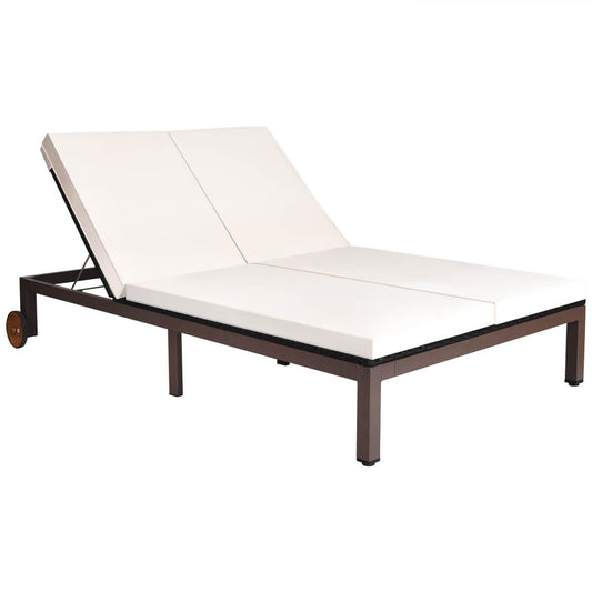 2-Person Patio Rattan Lounge Chair, Adjustable Backrest, White Outdoor Chaise Lounges White at Gallery Canada
