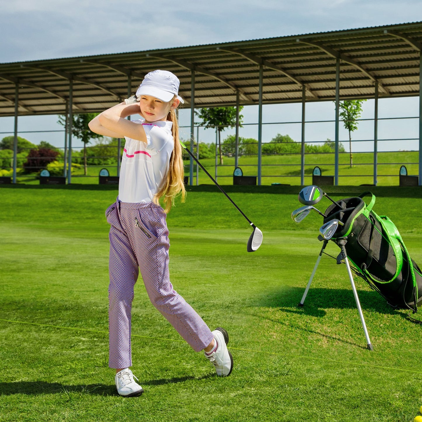 Junior Complete Golf Club Set with Stand Bag Rain Hood, Green