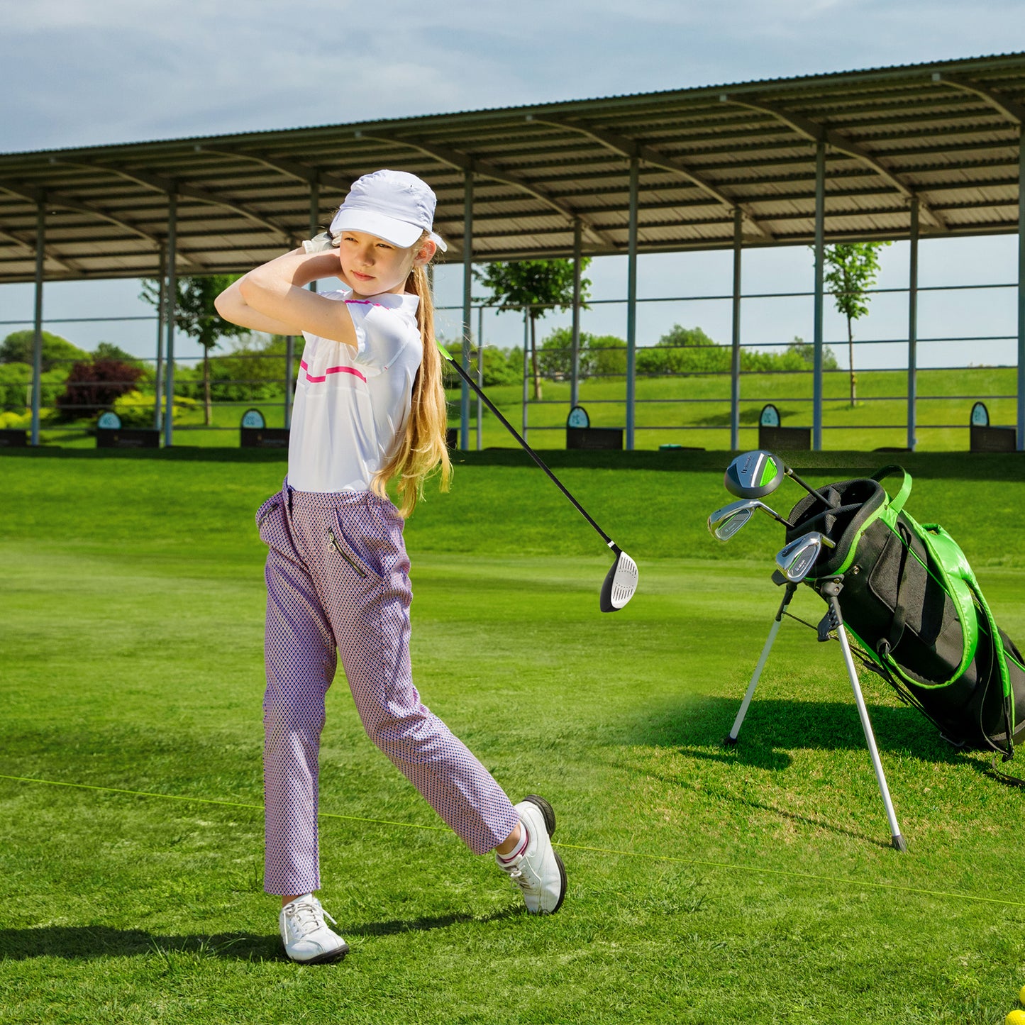 Junior Complete Golf Club Set With Stand Bag Rain Hood, Green Golf at Gallery Canada