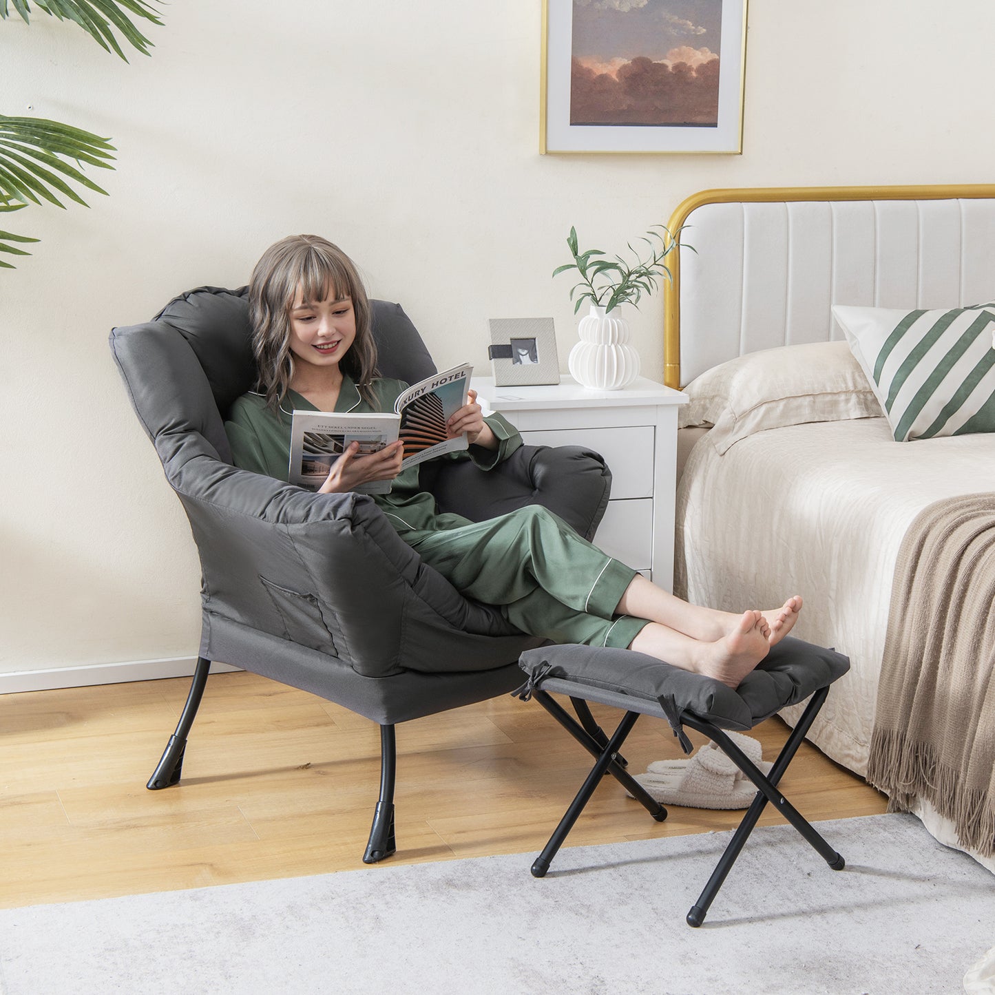Modern Accent Sofa Chair, With Folding Footrest And Side Pocket, Gray Accent Chairs at Gallery Canada