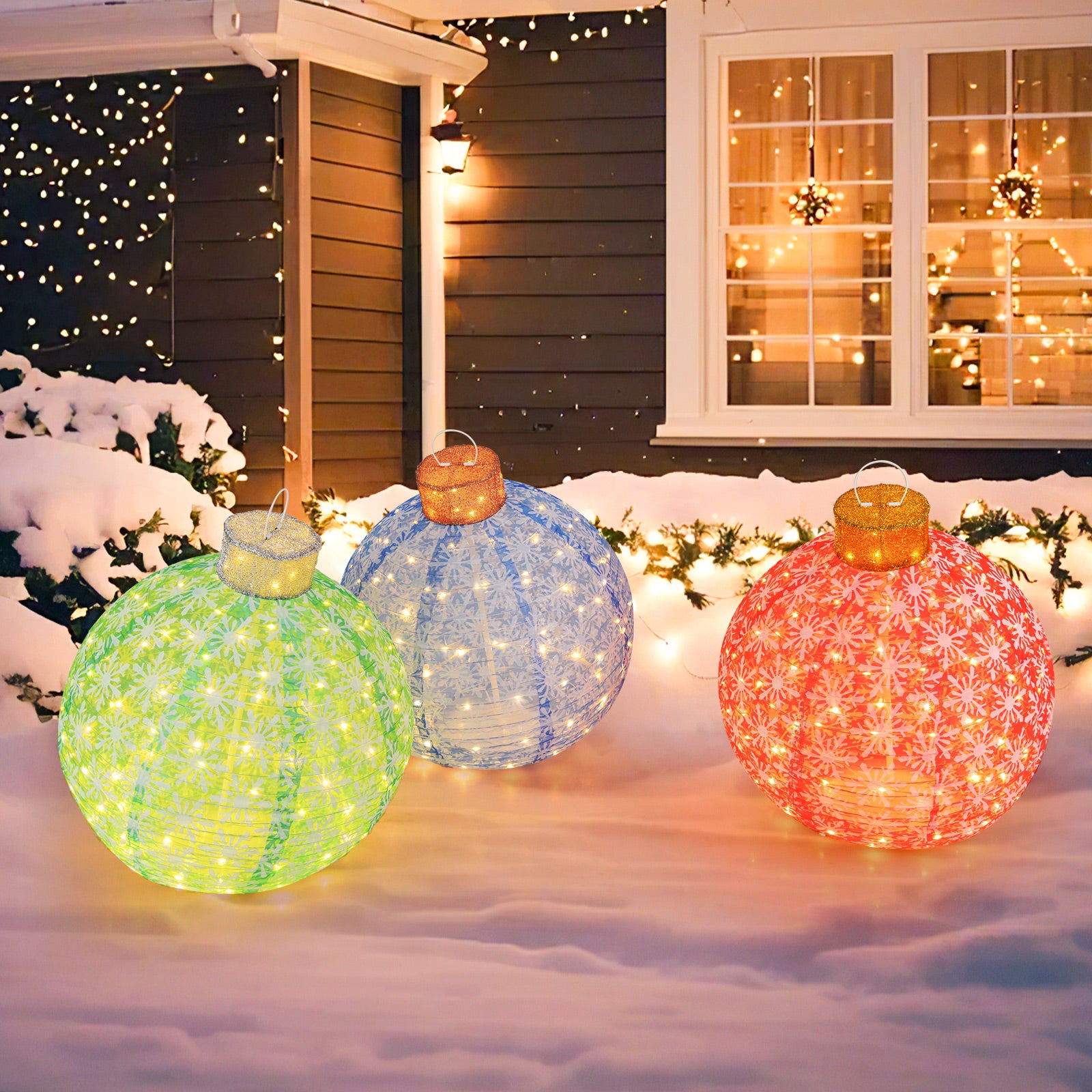 3-Piece Pre-Lit Christmas Ball Set, Warm White LED Lights Christmas Decor & Accessories at Gallery Canada
