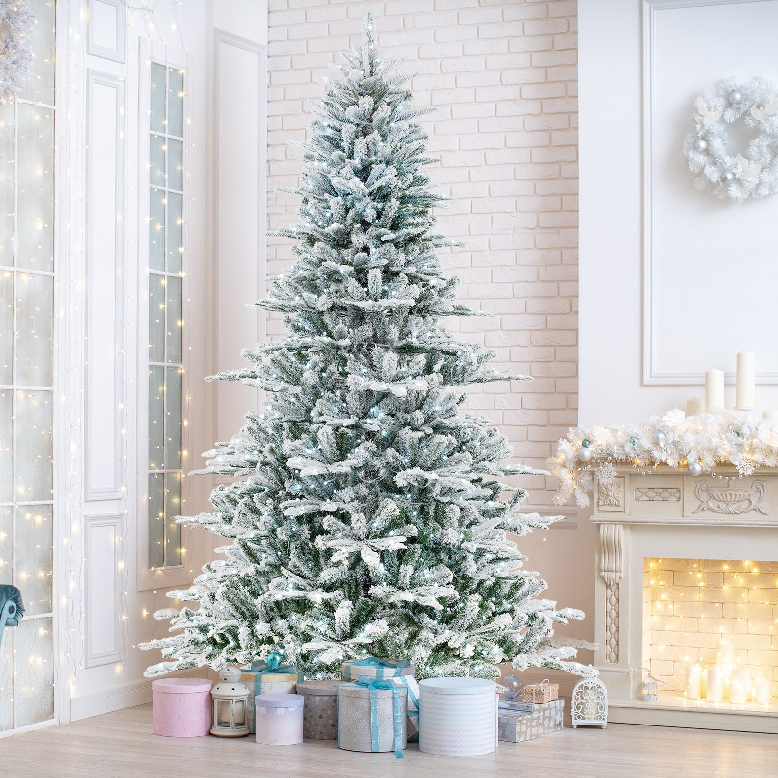 8 Feet Snow Flocked Artificial Christmas Tree with Cool White LED Lights, Green Christmas Tree at Gallery Canada