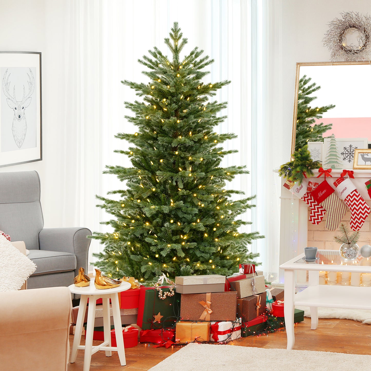 Artificial Christmas Tree, 5/6/7 Feet, With LED Lights, Green Christmas Tree at Gallery Canada
