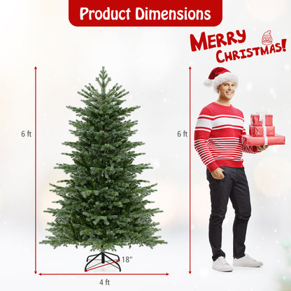 Artificial Christmas Tree, 5/6/7 Feet, With LED Lights, Green Christmas Tree at Gallery Canada