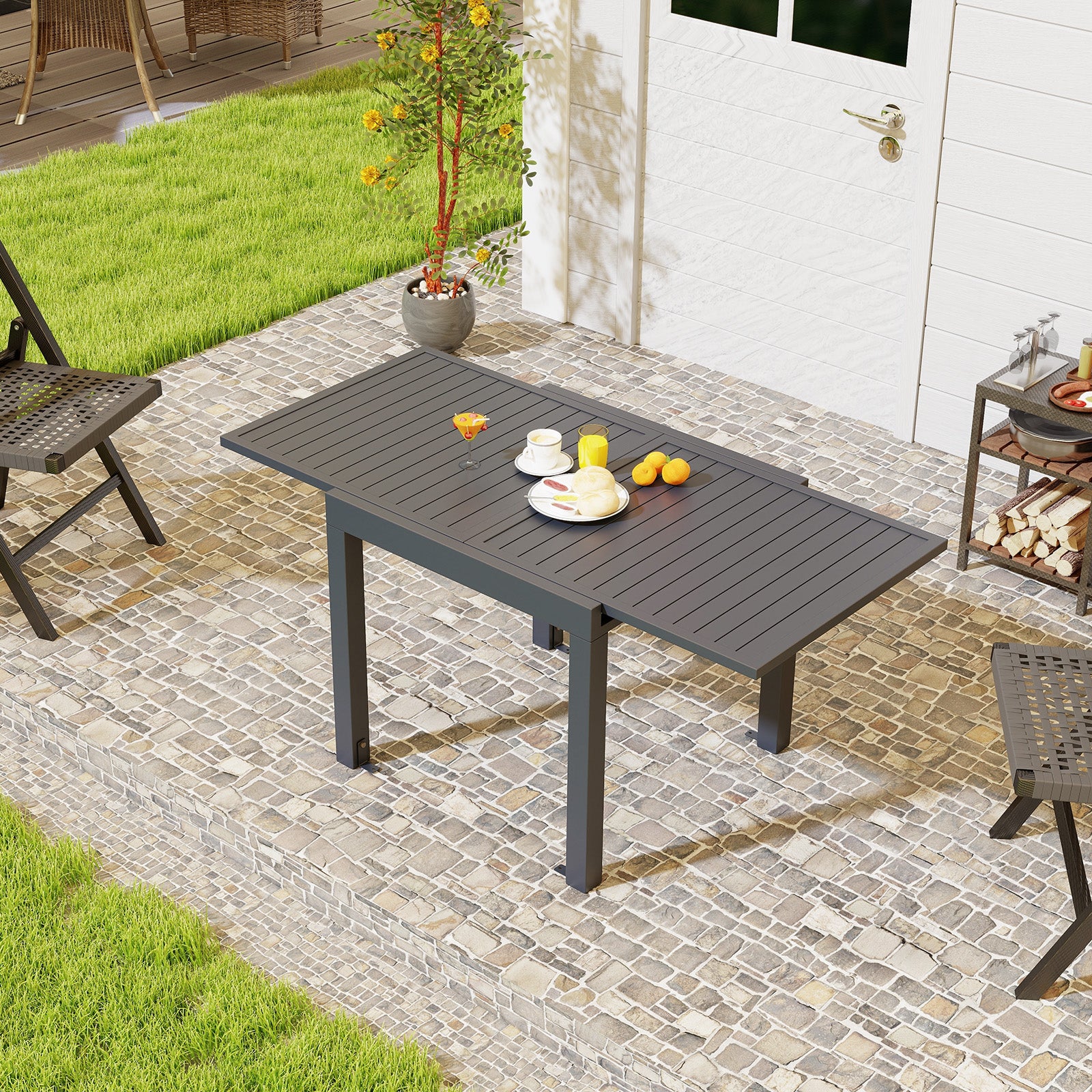 Expandable Patio Dining Table for 4-6 People-Grey, Gray Patio Tables at Gallery Canada