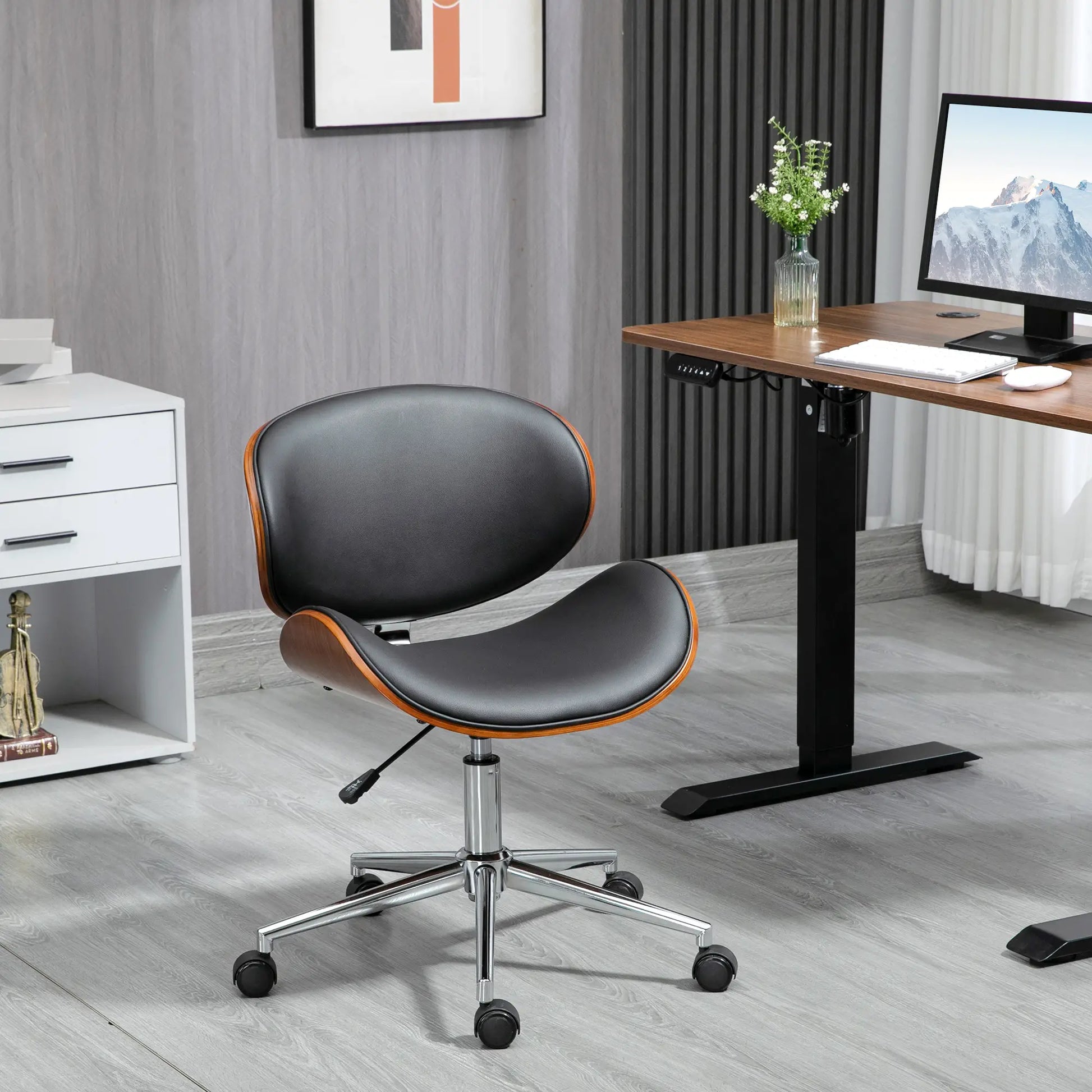 Faux Leather Bentwood Office Chair, 360 Swivel Wheels, Adjustable Height, Black Task Chairs at Gallery Canada