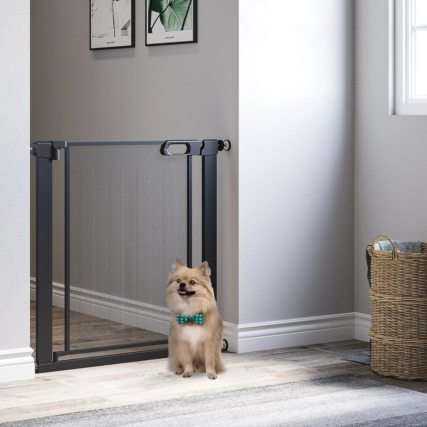 29.5"-32.3" Metal Pet Gate, Auto Closing Door, Double Locking, Black Houses, Kennels & Pens at Gallery Canada