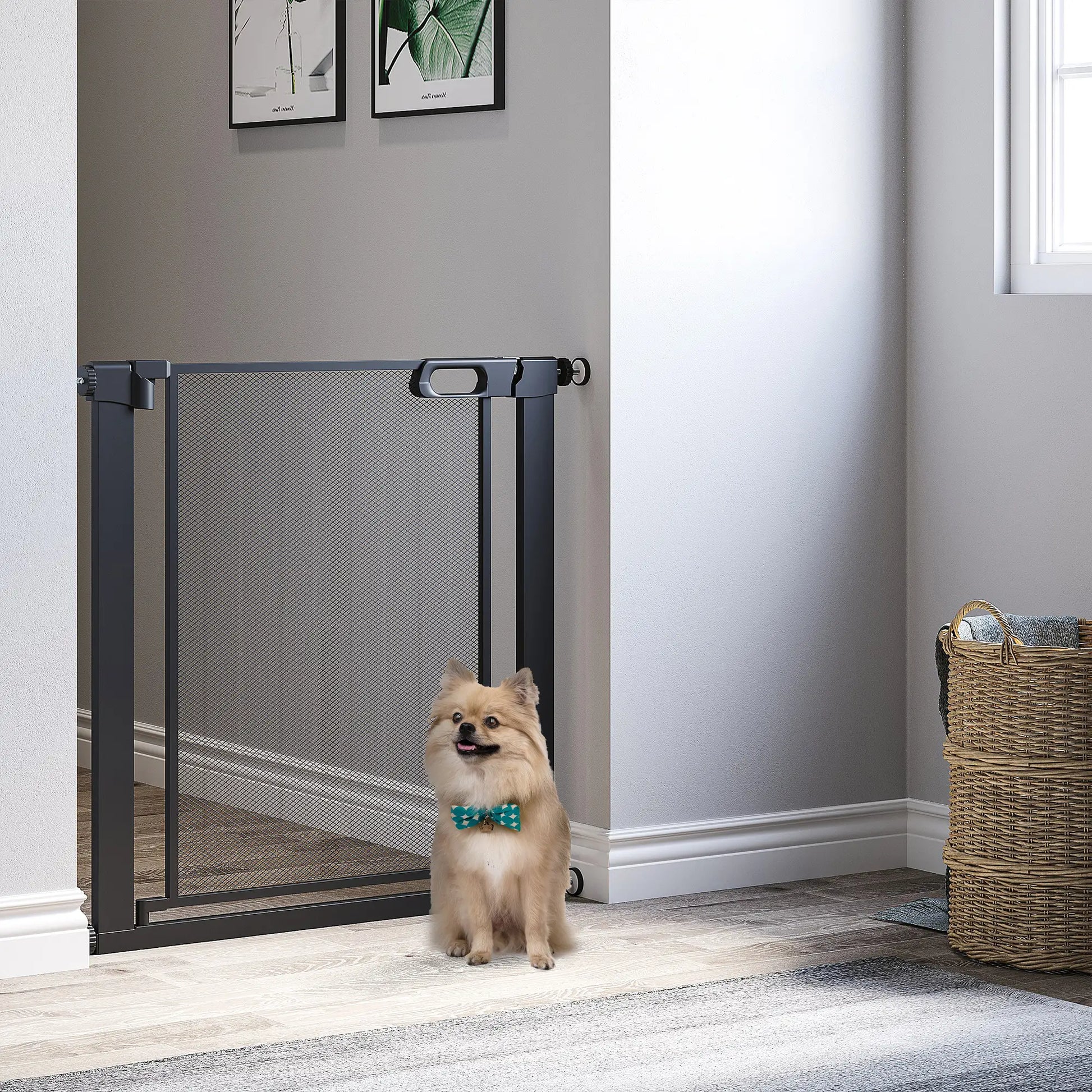 29.5"-32.3" Metal Pet Gate, Auto Closing Door, Double Locking, Black Houses, Kennels & Pens at Gallery Canada