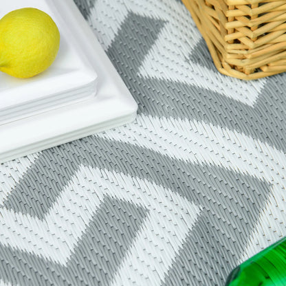 Reversible Outdoor RV Rug, Patio Floor Mat, 5' x 8', Grey & White Garden Decor at Gallery Canada