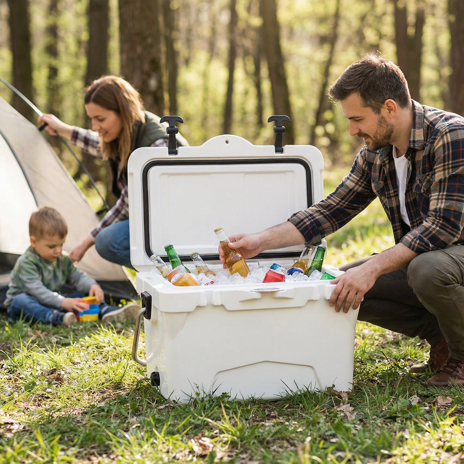 20 Quart Portable Hard Cooler, Built-In Ruler And Bottle, White Coolers at Gallery Canada