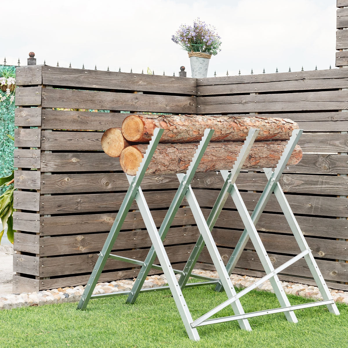 220 lbs Heavy Duty Portable Foldable Steel Sawhorse, Silver Garden Tools at Gallery Canada