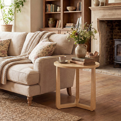 22.5 Inch Round Side Table, Farmhouse End Table, Natural