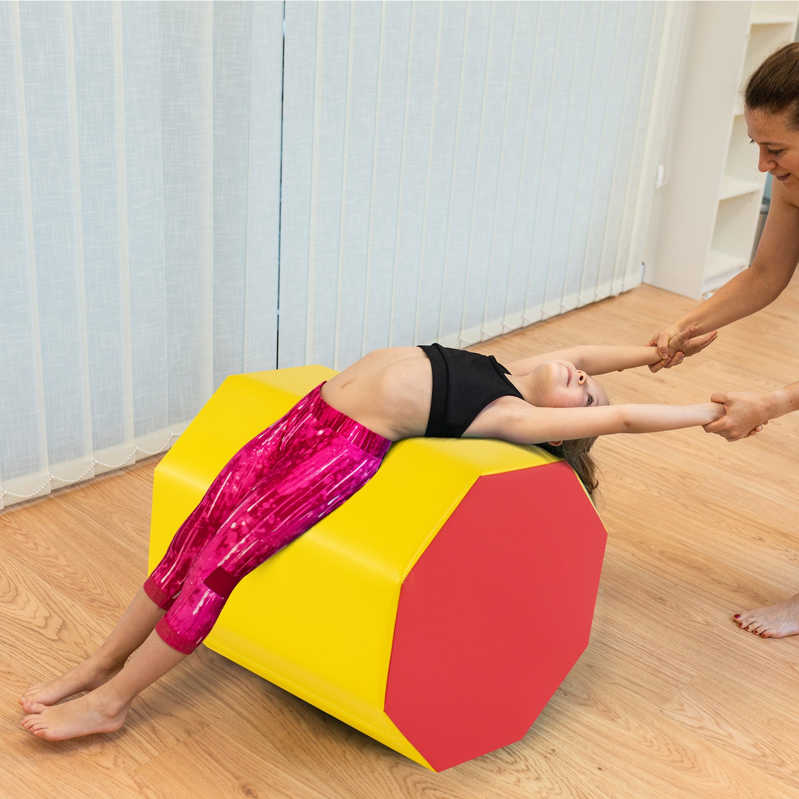 24.5 Inch Octagon Gymnastics Mat, Waterproof Zippered Cover, Yellow Yoga & Gym Mats at Gallery Canada