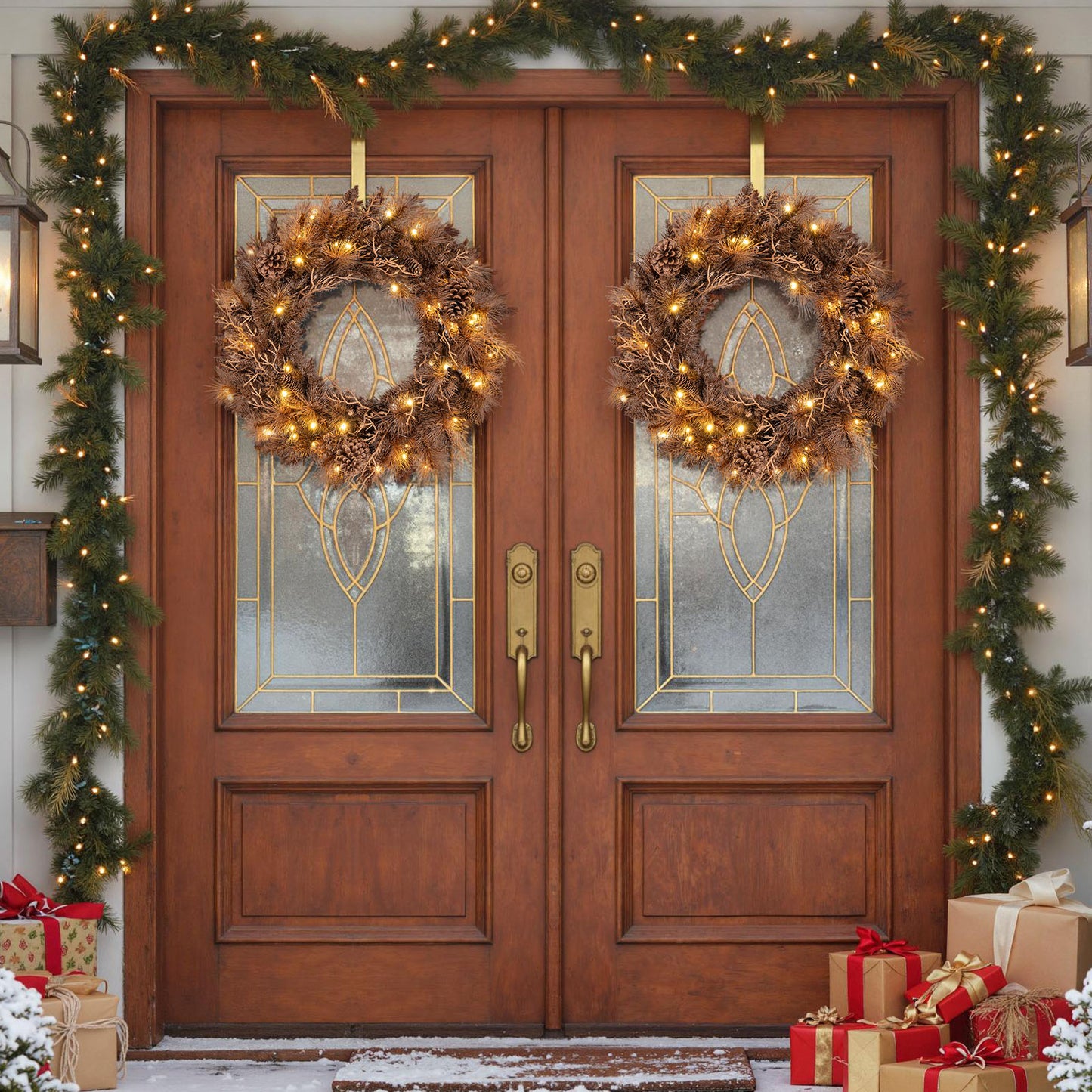 24 Inch Pre-lit Christmas Wreath with 105 Branch Tips and 35 Warm White LED Lights-2 pieces Christmas Decor & Accessories at Gallery Canada