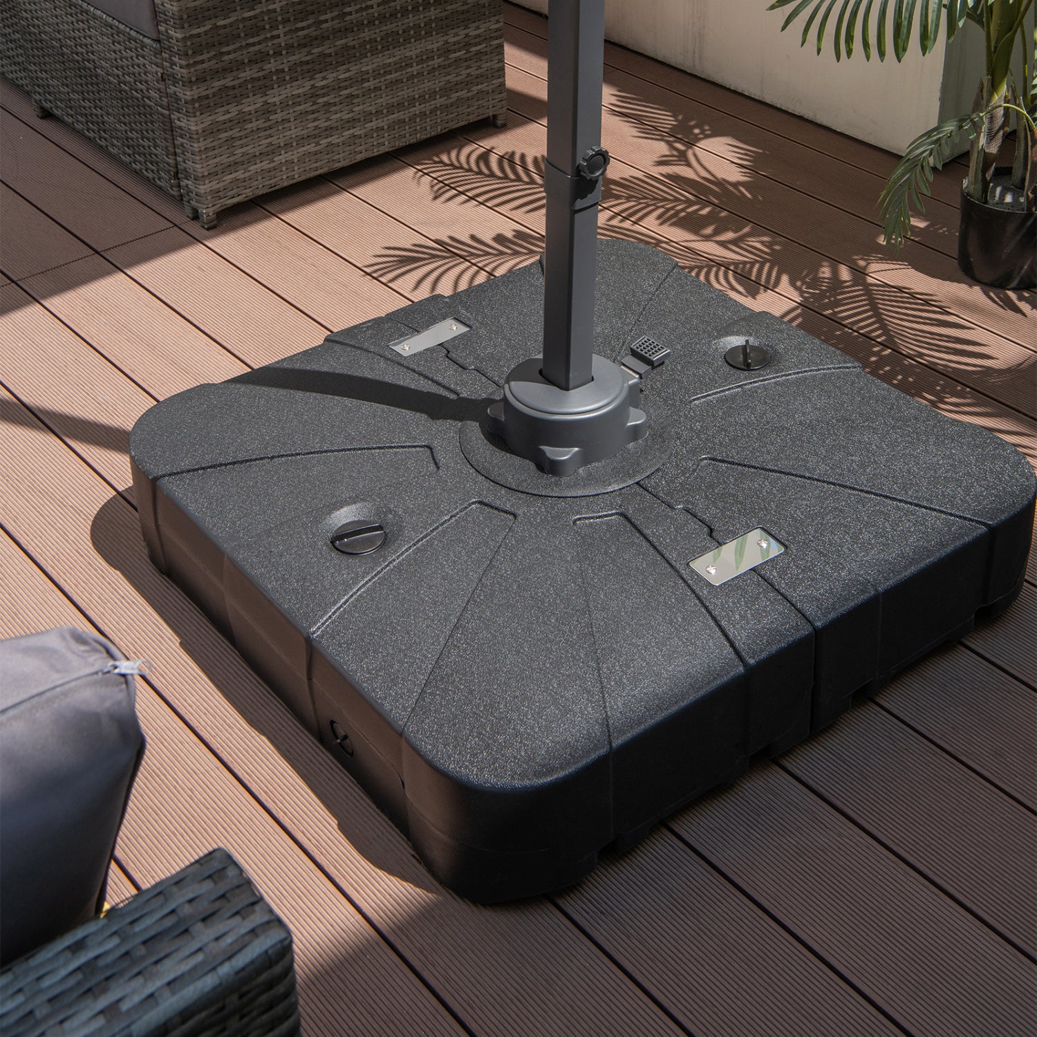 260 Lbs Offset Patio Umbrella Base With Wheels, Sand Water Filled, Black Outdoor Umbrella Bases at Gallery Canada