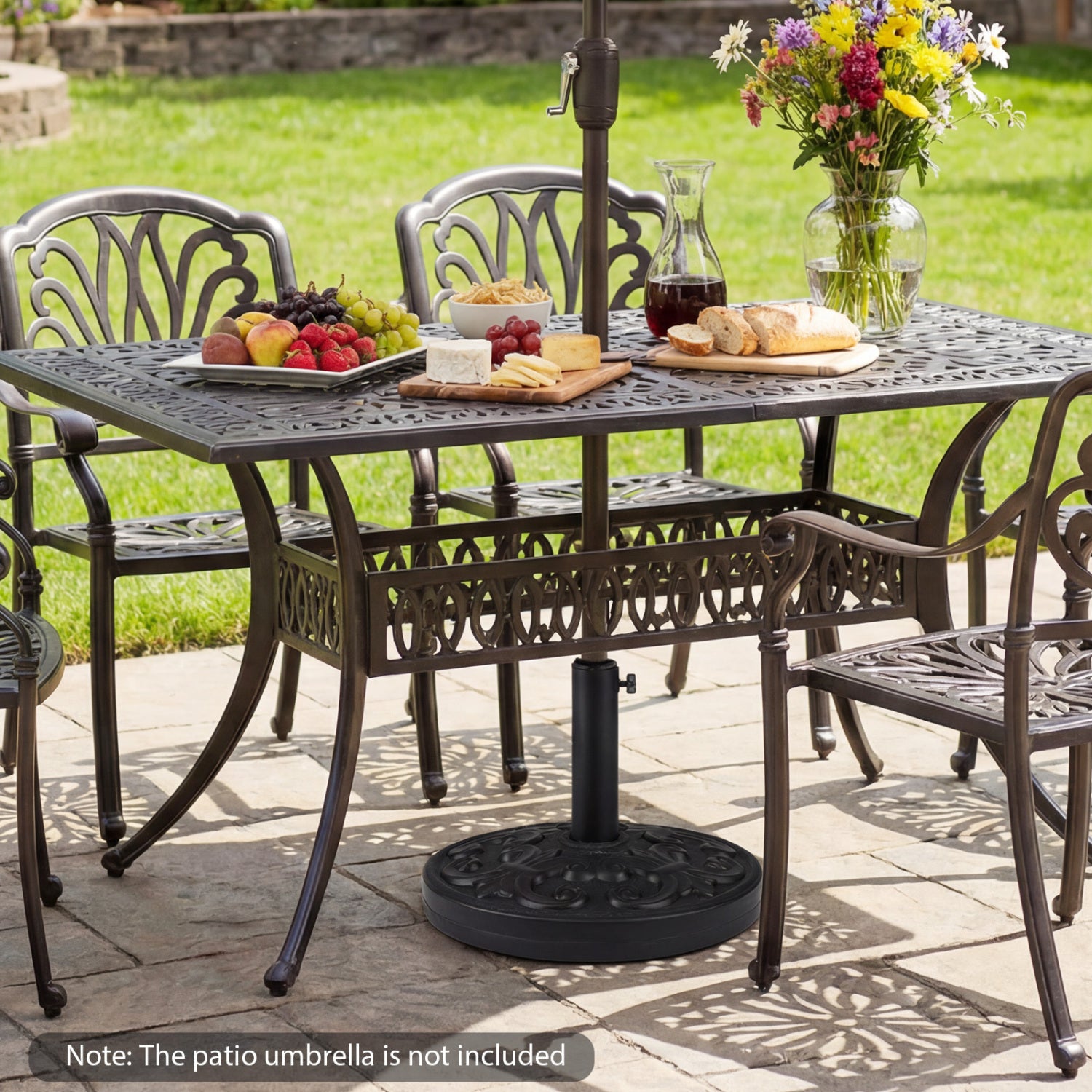 Heavy-Duty Round Umbrella Stand, 26.5 LBS Outdoor Umbrella Bases at Gallery Canada