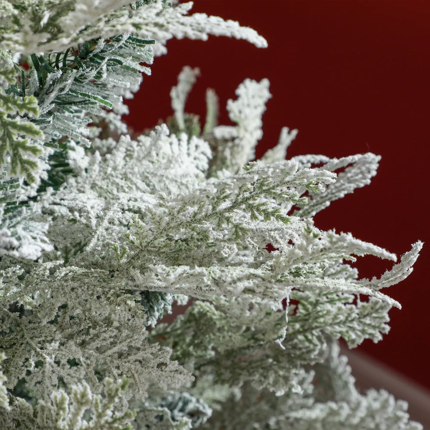 5 Feet Pencil Artificial Christmas Tree, 517 Cypress Branches, Auto Open, Green Pencil Christmas Trees at Gallery Canada