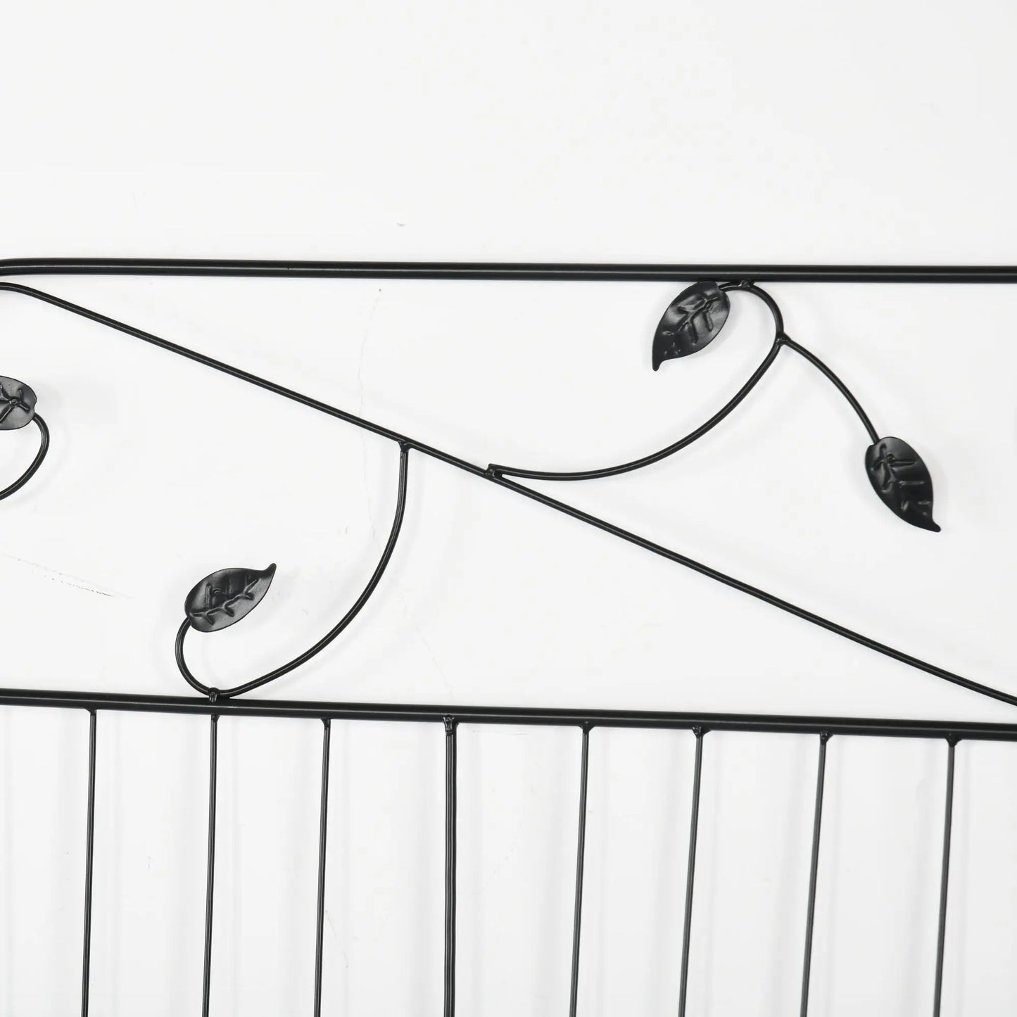 Outdoor Metal Garden Fence Panels, Animal Barrier, 4 Pack, Square Vines Garden Fences at Gallery Canada
