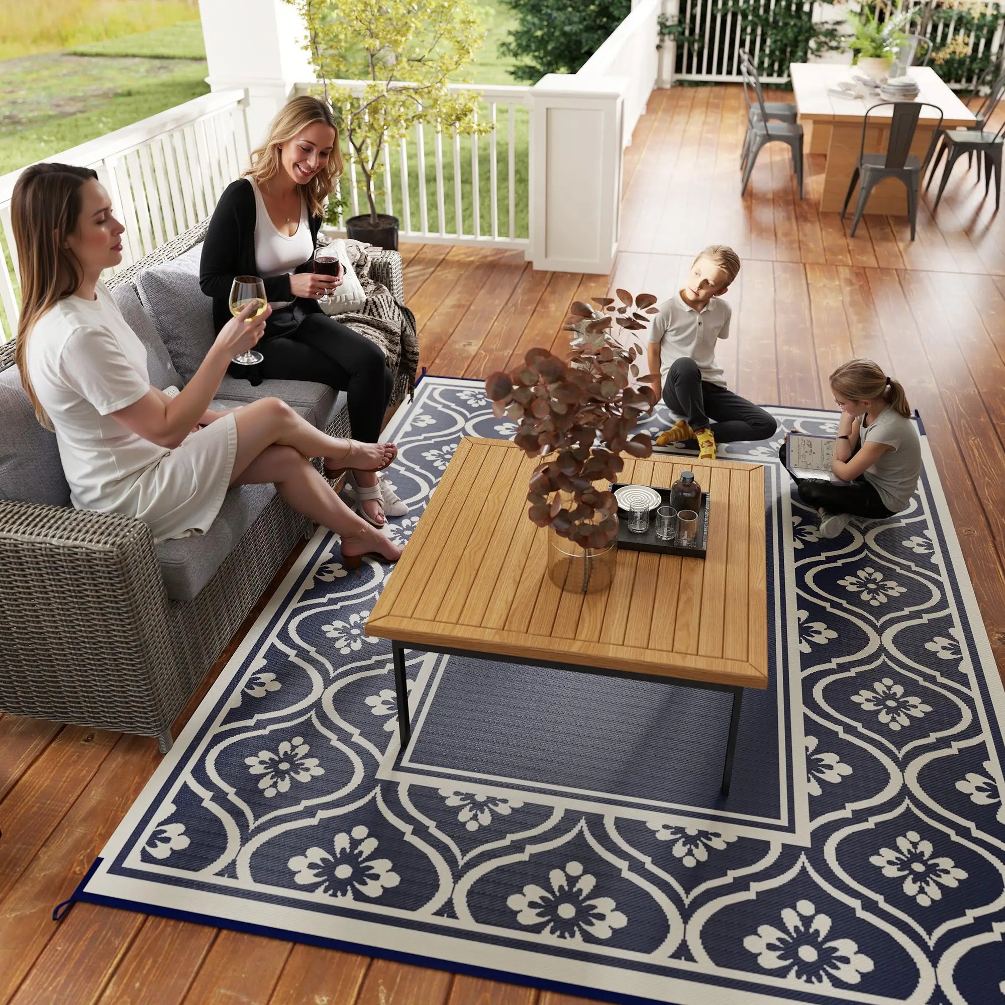 8' x 10' Outdoor RV Rug, Reversible, Gourd Border, White, Blue Garden Decor at Gallery Canada